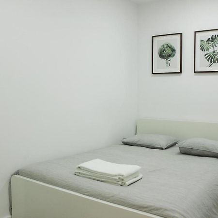Principe Real - Nice And Cozy Private Apartment Lisboa Exterior foto
